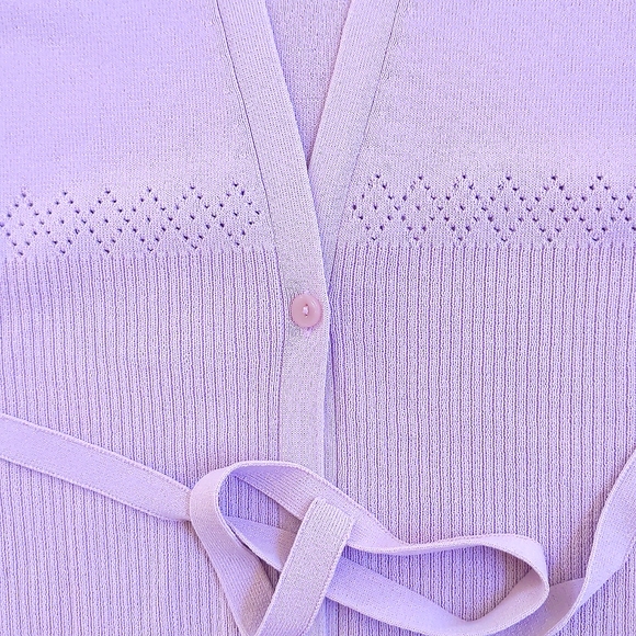 NWOT. LOFT Rayon Nylon Knitted Cardigan Top w/waist design, 3/4 sleeve and belt. - Picture 4 of 5